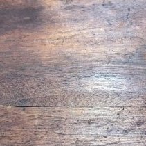 Inlay under top to engage leaf supports