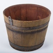 Enfield North Family sap bucket with stamp