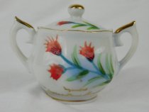 Front view Sugar bowl & lid