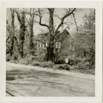 F85.26.1a: southeast view