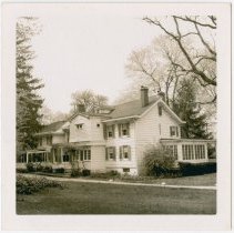 F85.26.12c: east view