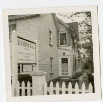 F85.26.22E: east view