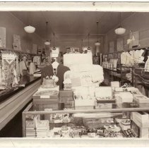 Wells Store & staff, Market St., c. 1941.