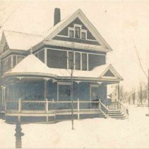 B G Spaulding Residence Bw Winter-front