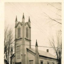 Baptist Church Vertical Bw-front