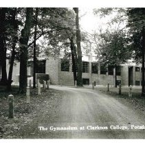 Gymnasium Clarkson-front