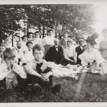 Sisson Safford Picnic