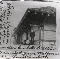 D02-personalities A-L prior to 1920100195.jpg