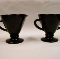 Set, cream and sugar bowls