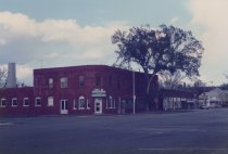 Iola, Kansas - streetscape