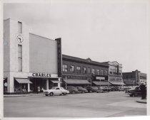 Black and white photograph of the street the Kress building was built on