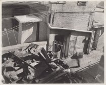 Black and white photograph of Kress rooftop angeld down