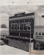 Black and white photograph of Kress store front