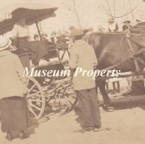 Boulder men leaving for induction into WWI.