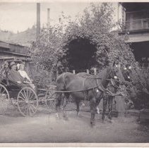 John Sockerson with his niece, Florence in Basin