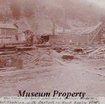 Jackson-Kilburn Sawmill at Basin Creek in early 1900's.