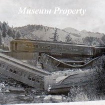 GNRR train wreck near Boulder postcard.