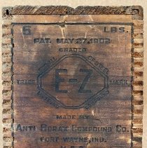 Wood box containing borax from Dahl Ranch.