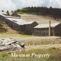 Comet mill and bunkhouse.