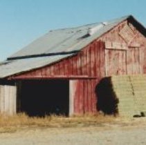 Murphy barn in the Boulder Valley.