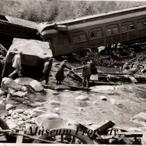 Train wreck near Basin in 1917.