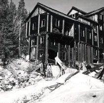 Mill buildinga at Eva Mae Mine at Cataract Creek near Basin.