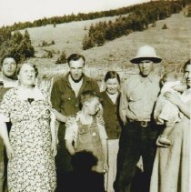 Three generations of Hannas & Turners.