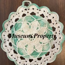 Green & White Doily/Potholder