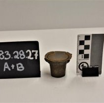 1983.28.27ab (1) Scale