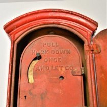 1971.373.1 (11) Close Up