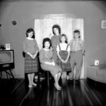 A2022_000_002_0669_family