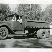 A2023_000_010_002_a.h. Green Co Truck