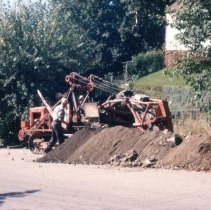 A2024_000_052_053_rotary Digger Working On Pipe Laying