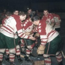 A2024_000_052_092_hockey At The Rossland Arena (march 1958)