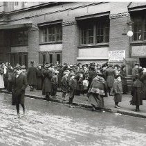 1908 NYC Christmas Basket Distribution