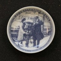 1999 mini Christmas Plate