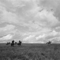 Sunka Wakan na Wakanyeja Awicaglipi (To Bring Back the Horse and Child), Pi