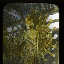 Gold buddha statue