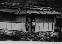 Wright, Bill, "Nepalese Family," 2000