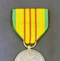 L2020.6.28 - Vietnam Service Medal issued to SP4 Odell Craig