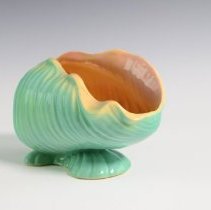 Jade Green Ming Tree Conch Shell Vase