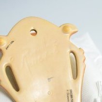 2007.1.586 Roseville Iris-4