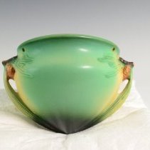 2007.1.296 Roseville Pinecone-1