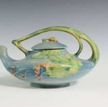 2007.1.525ab Roseville Bushberry-1