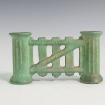 2007.1.538 Roseville Early Carnelian-1