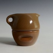 2010.59.2ab Iroquis Casual China-2