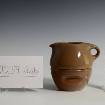 2010.59.2ab Iroquis Casual China-6