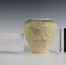 2013.037.005 Meric Art Studios-7