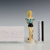 1984.16135 Imperial Porcelain-5