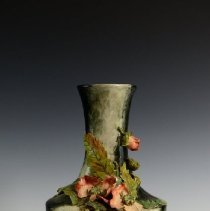 Fic2021.046 Cincinnati Art Pottery Company-1